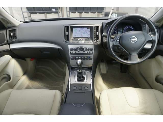 日産&nbsp;スカイラインの画像11